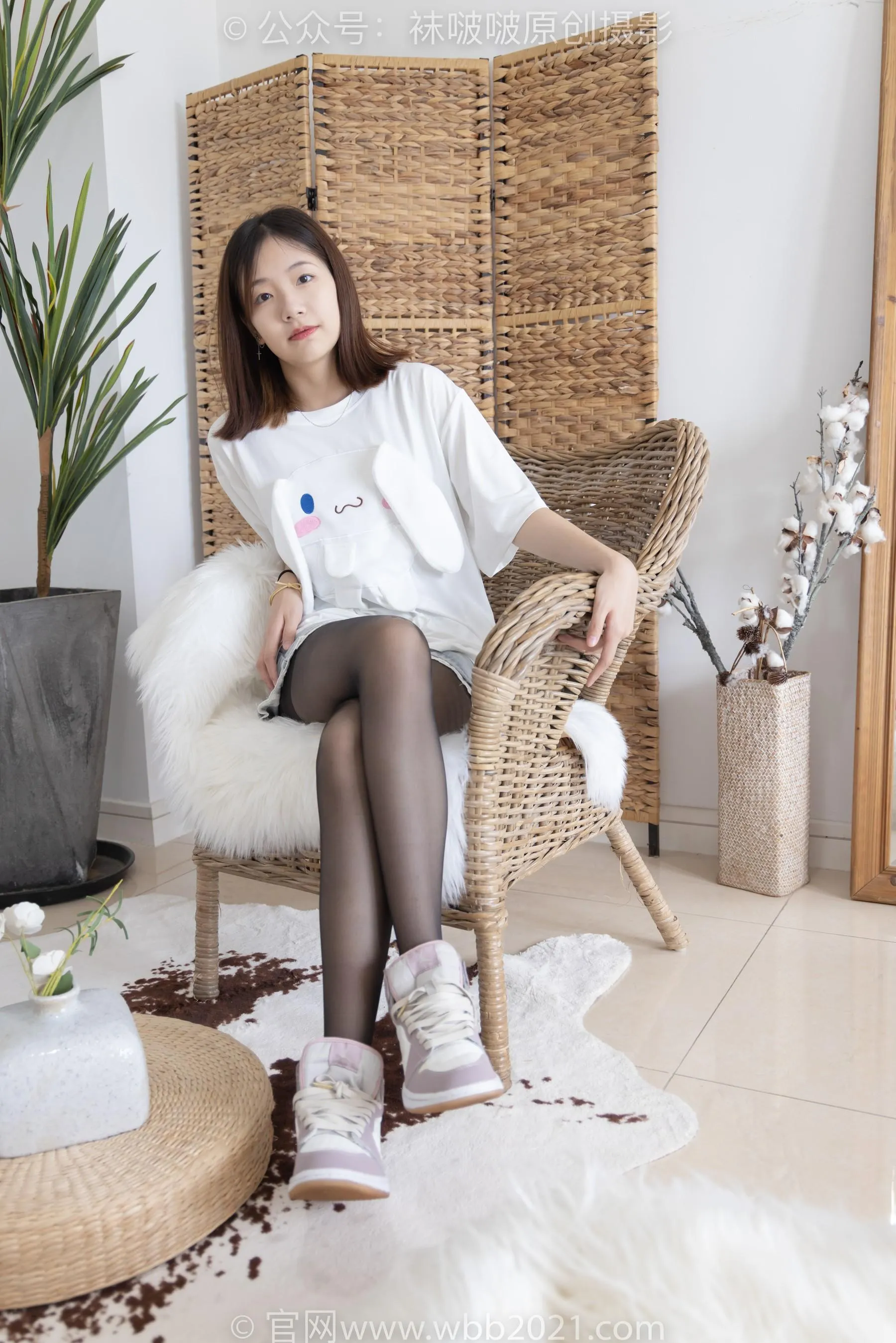 [BoBoSocks袜啵啵]NO.233 小甜豆-板鞋、黑丝 [89P]插图6